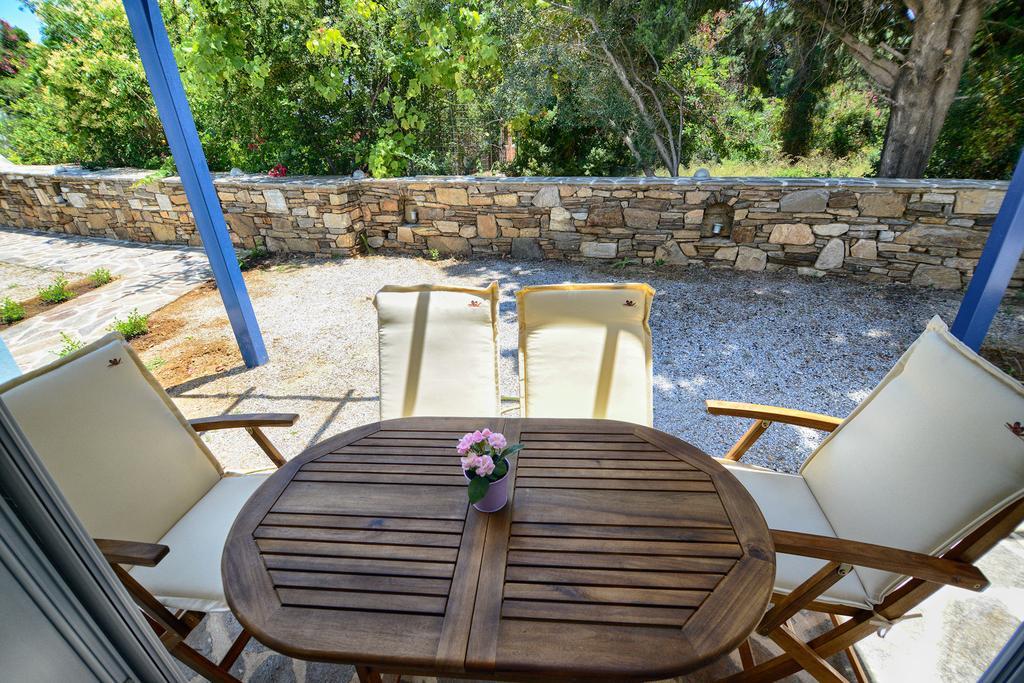 Peskesi Ikaria Apartamento Ágios Kírykos Exterior foto